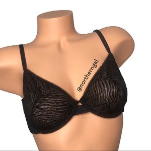 Victoria’s Secret Luxe Unlined Zebra Lace Demi Bra